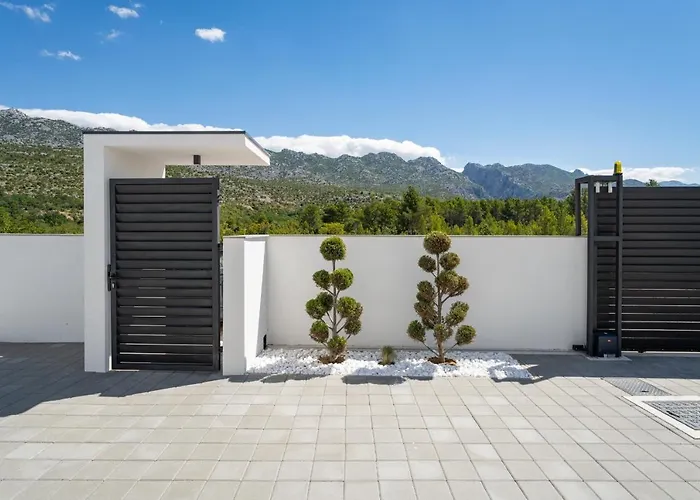 Atrio Villa