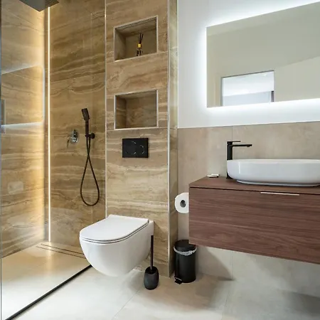 Atrio וילה סלינה